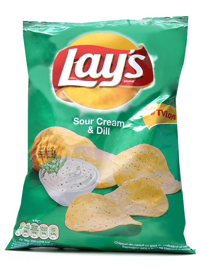 Chips with sour cream and dill